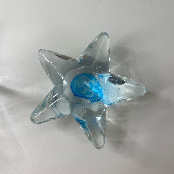 Paperweight Glass Starfish Art Decor - Picture 5 of 6